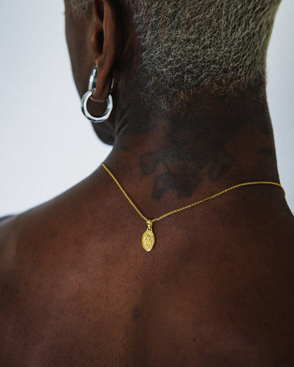 THE GOLD BEE NECKLACE