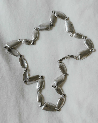 SHELL CHOKER